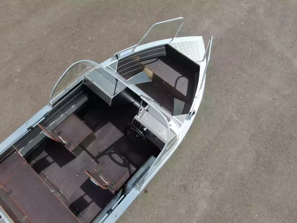 Алюминиевая лодка  Неман-400 DCM NEW в Санкт-Петербурге