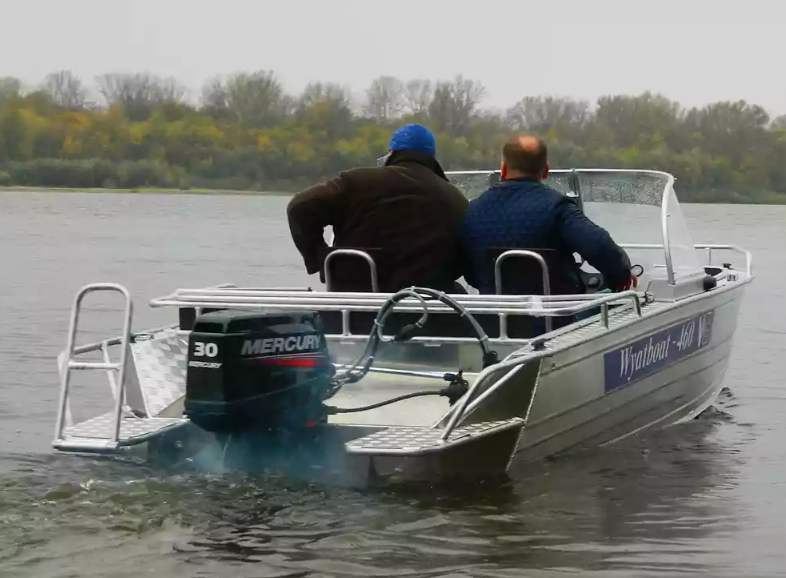 Алюминиевый катер Wyatboat-460 DCM в Санкт-Петербурге