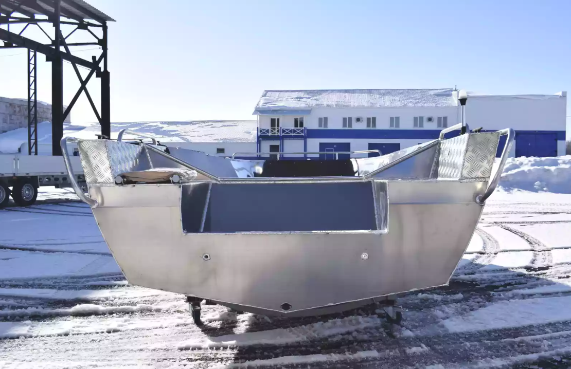 Алюминиевая лодка Неман-500 P в Санкт-Петербурге