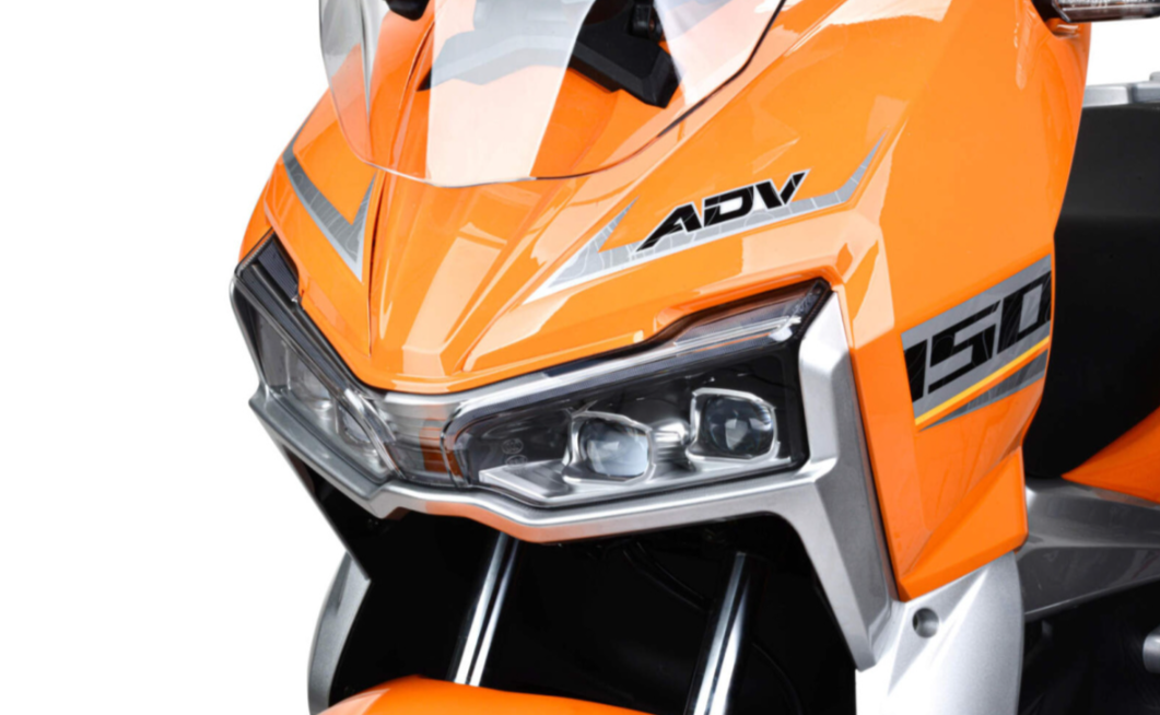 Скутер MOTOLAND (МОТОЛЕНД) T-MAX 150 в Санкт-Петербурге