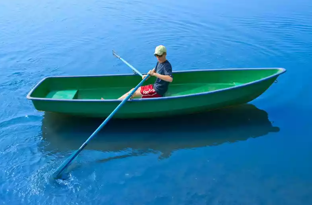 Стеклопластиковая Лодка Голавль в Санкт-Петербурге
