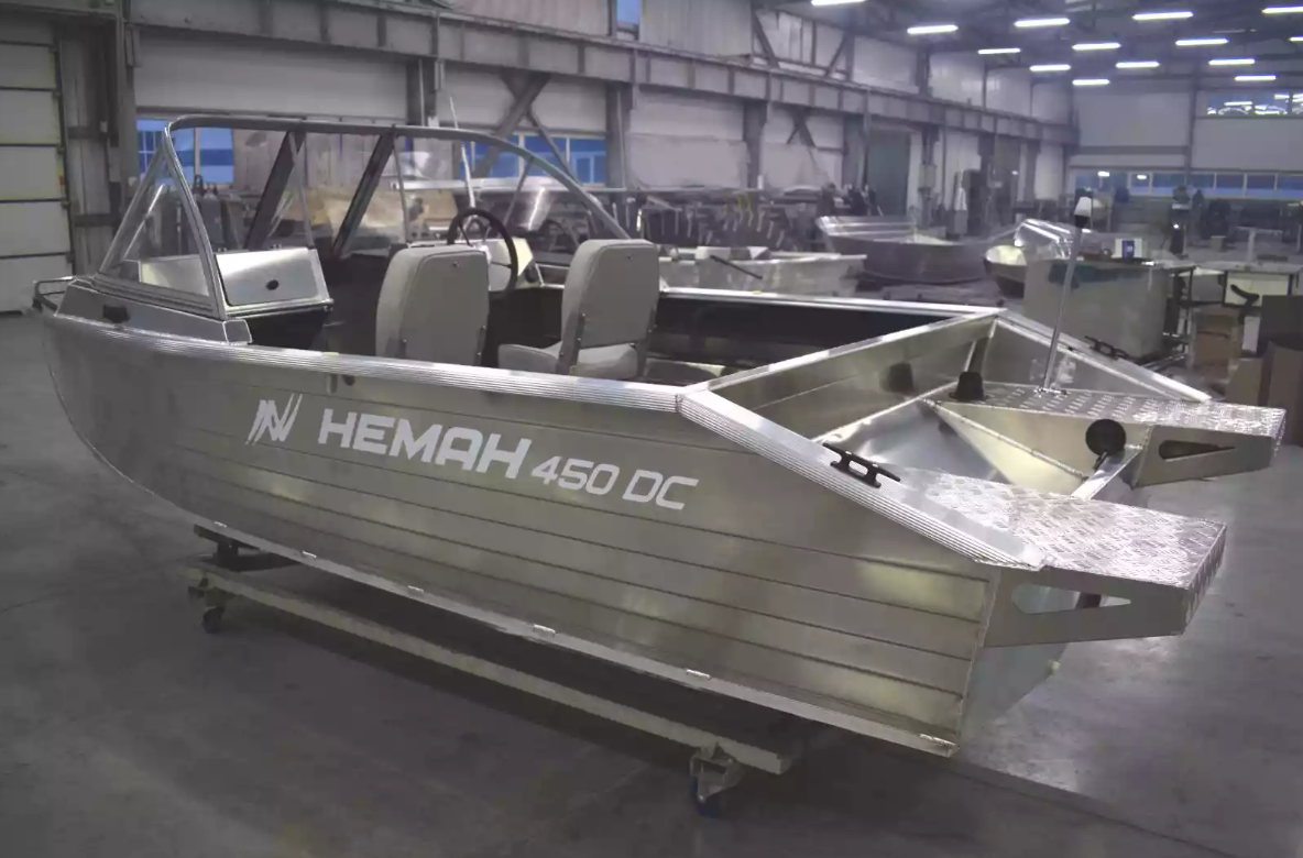 Алюминиевый катер Неман-450 DC NEW без покраски в Санкт-Петербурге