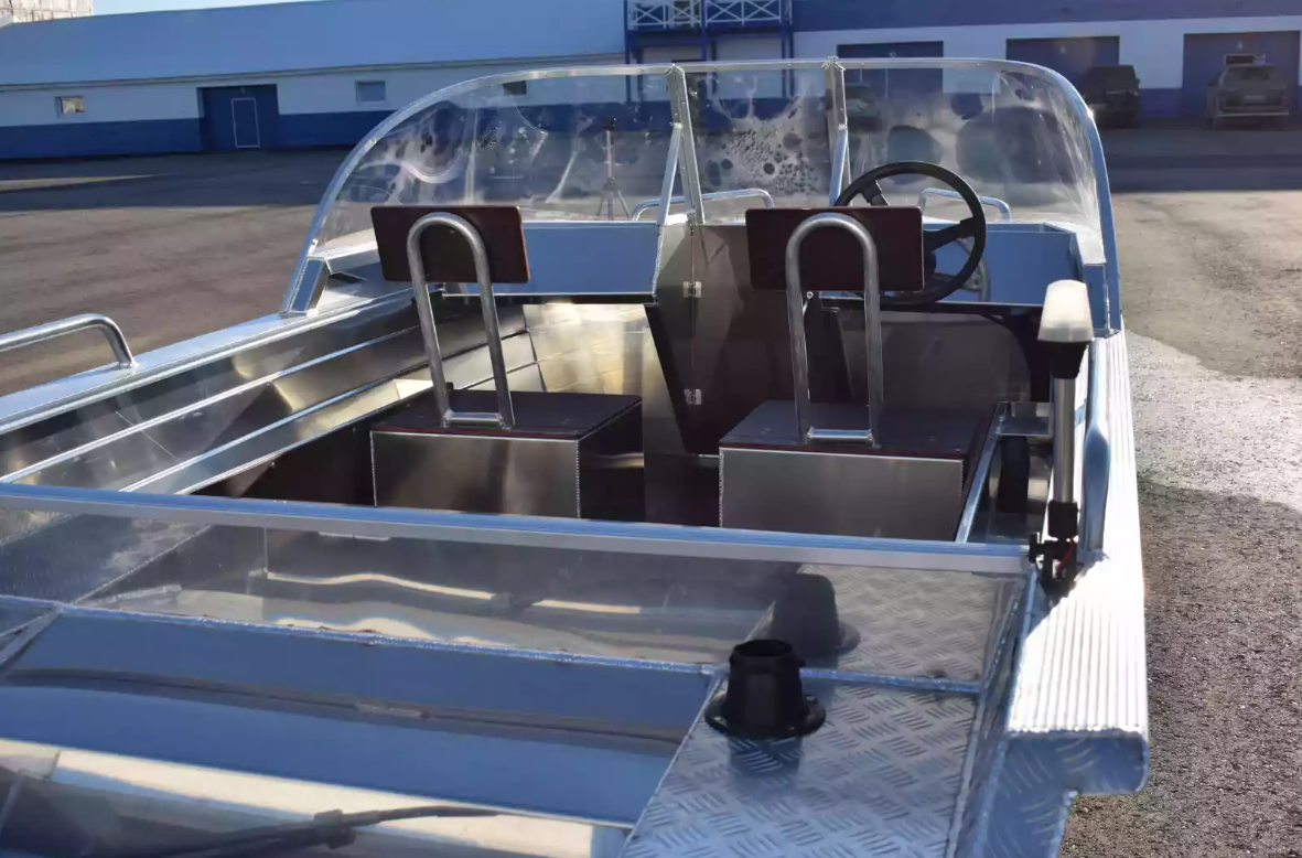 Алюминиевый катер Wyatboat-460 DCM NEW в Санкт-Петербурге