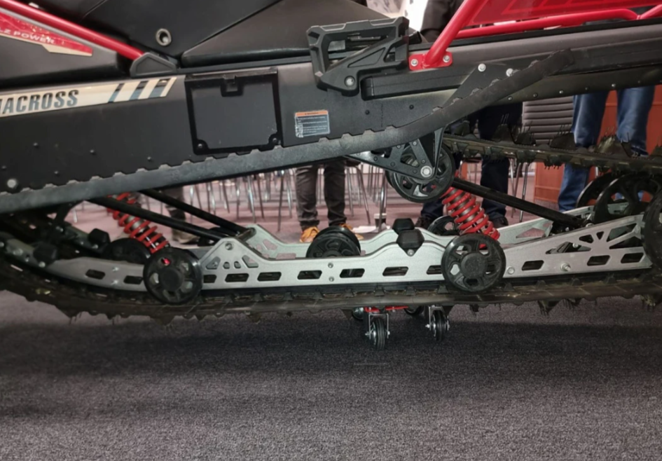 Снегоход AODES Siberiacross 1000 WT 508mm LCD 6.8 в Санкт-Петербурге