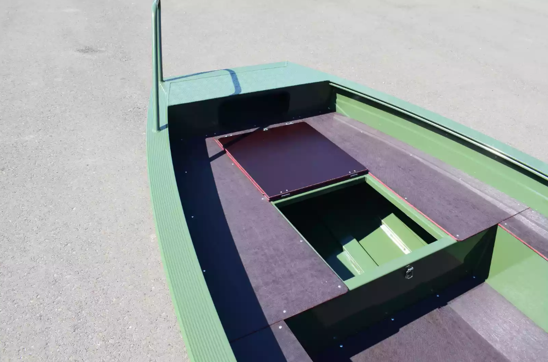 Алюминиевая лодка  Wyatboat-430 Master Fish в Санкт-Петербурге