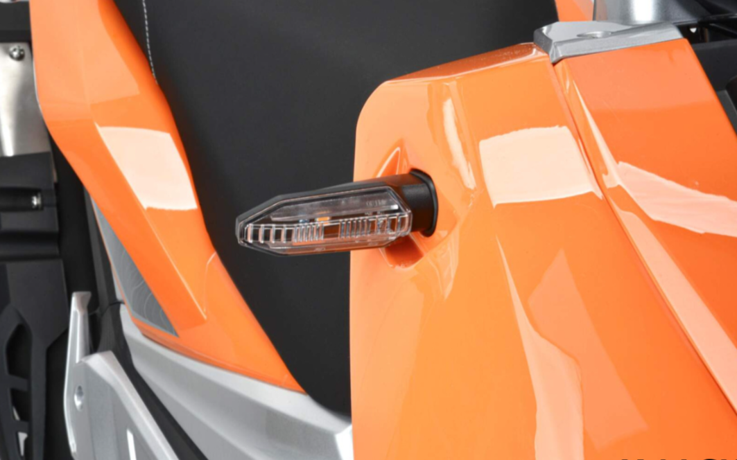 Скутер MOTOLAND (МОТОЛЕНД) T-MAX 150 в Санкт-Петербурге