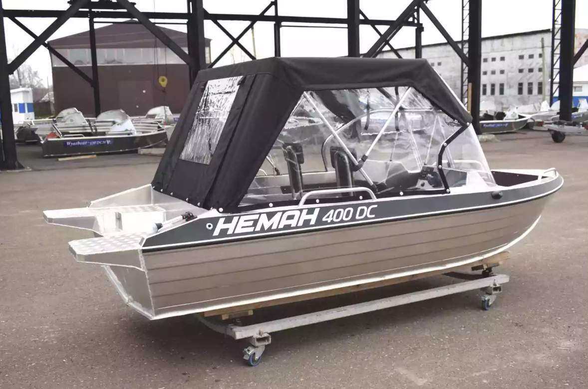 Алюминиевый катер Neman-400 DC в Санкт-Петербурге