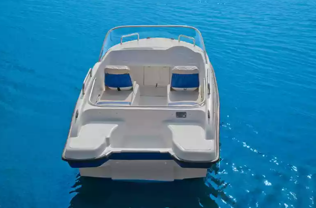 Стеклопластиковый катер Wyatboat-3 (c рундуками) в Санкт-Петербурге