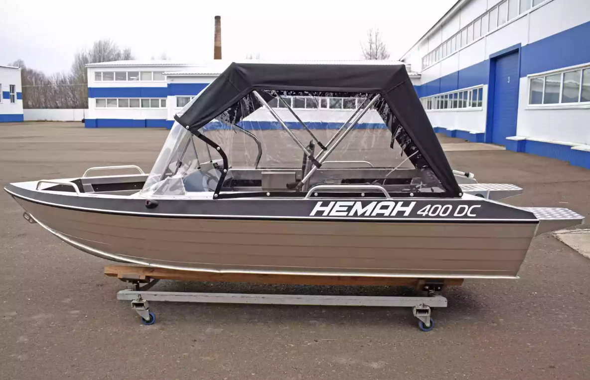 Алюминиевый катер Neman-400 DC в Санкт-Петербурге