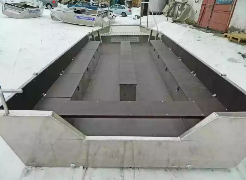 Алюминиевая лодка Wyatboat-600 в Санкт-Петербурге