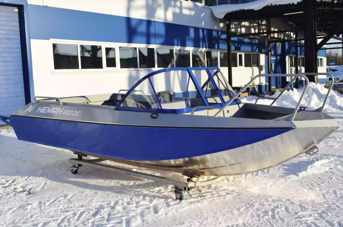 Алюминиевый катер Неман-500 DC в Санкт-Петербурге