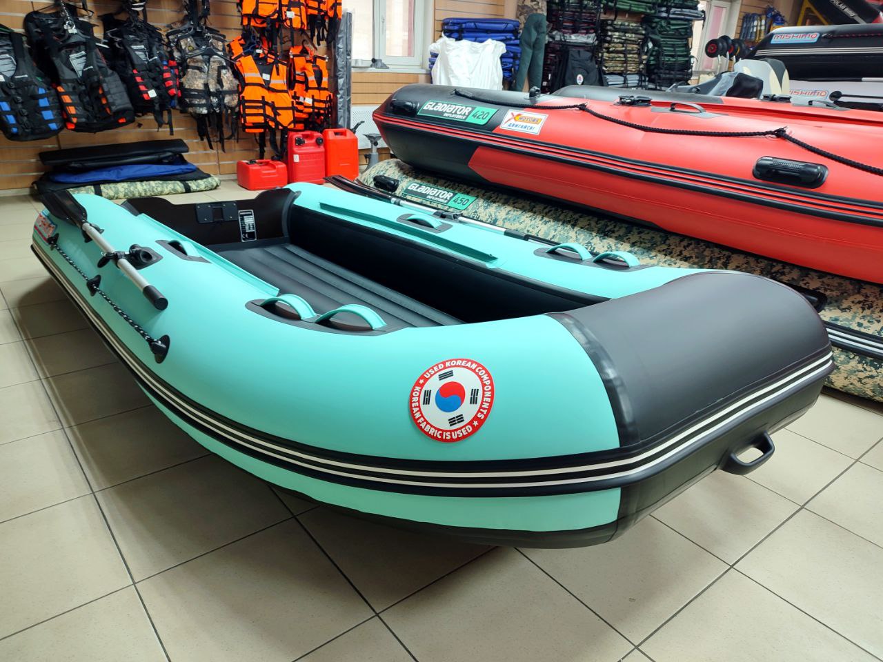 Лодка MISHIMO LITE 370 в Санкт-Петербурге