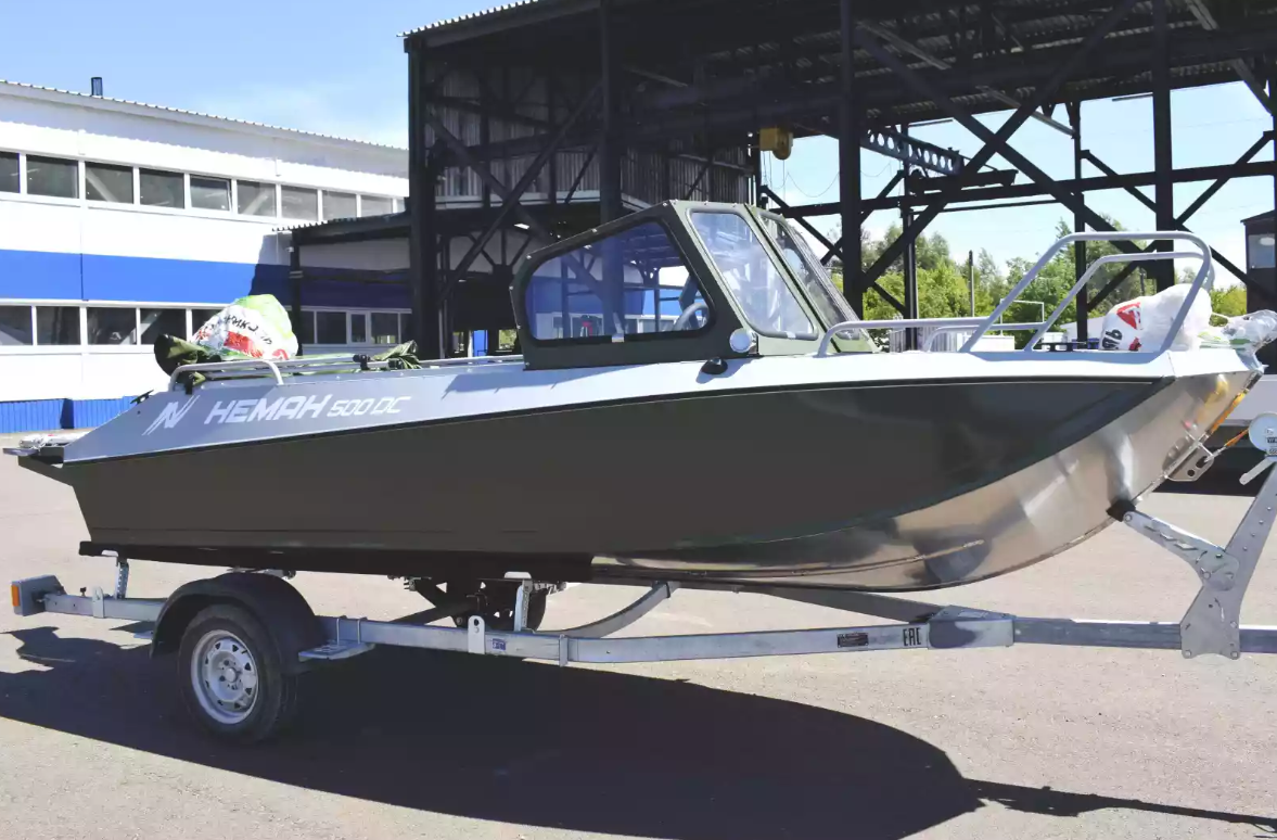 Алюминиевый катер Неман-500 DC Pro в Санкт-Петербурге
