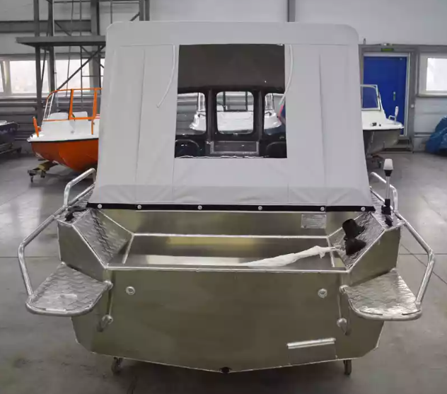 Алюминиевый катер Wyatboat-460 DCM Pro в Санкт-Петербурге