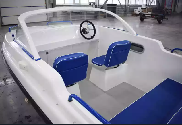 Комбинированный катер Neman-450 в Санкт-Петербурге