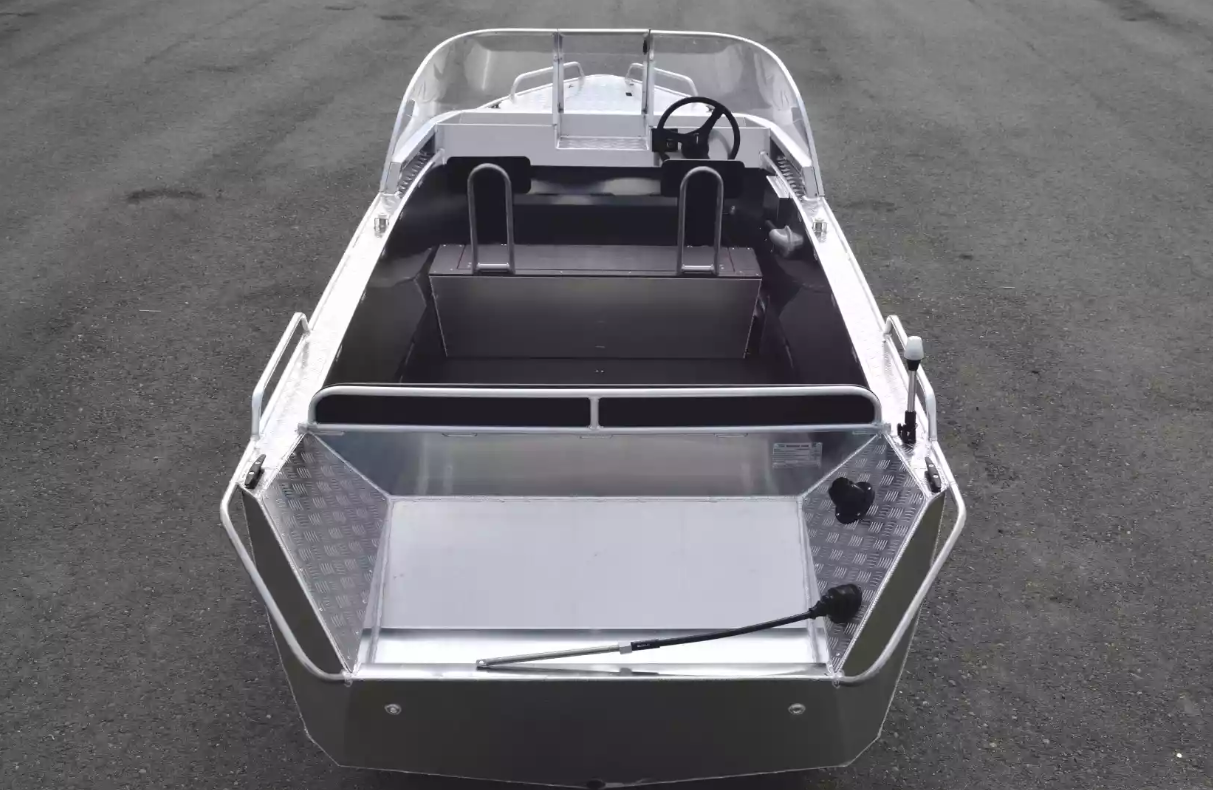 Алюминиевый катер Wyatboat-490 Pro в Санкт-Петербурге