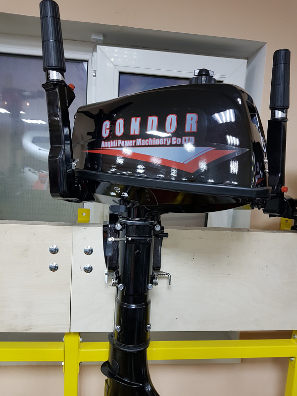 Лодочный мотор Condor T5HS без бака 12 л. в Санкт-Петербурге