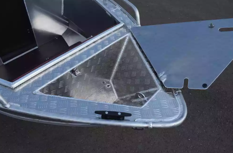 Алюминиевый катер WYATBOAT-550 DCM в Санкт-Петербурге