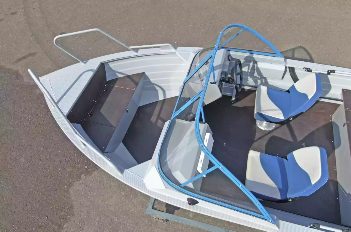 Алюминиевый катер Неман-420 DCM NEW в Санкт-Петербурге