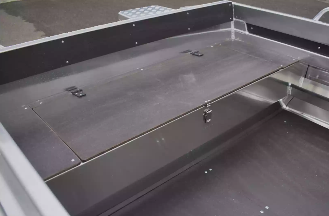 Алюминиевая лодка  Neman-400 PRO в Санкт-Петербурге