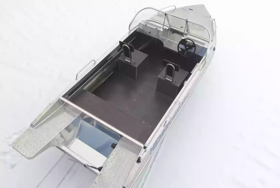 Алюминиевый катер Neman-480 DCM PRO в Санкт-Петербурге
