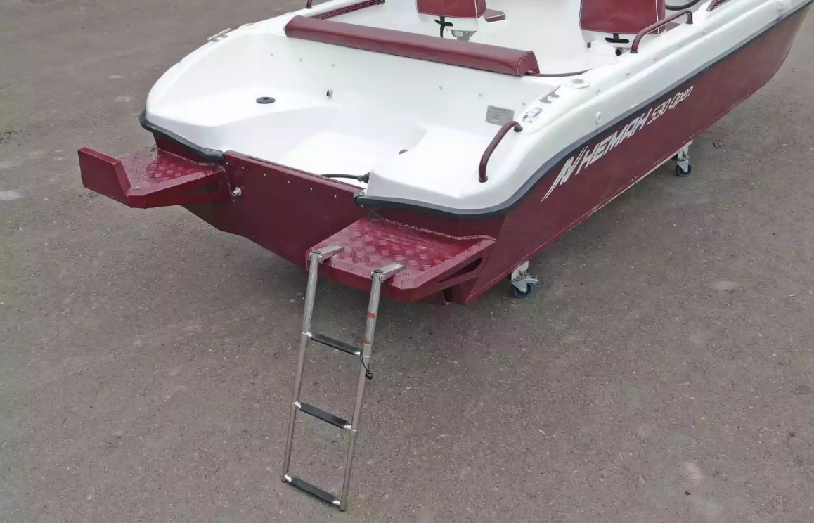 Комбинированный катер Neman-530 Open в Санкт-Петербурге