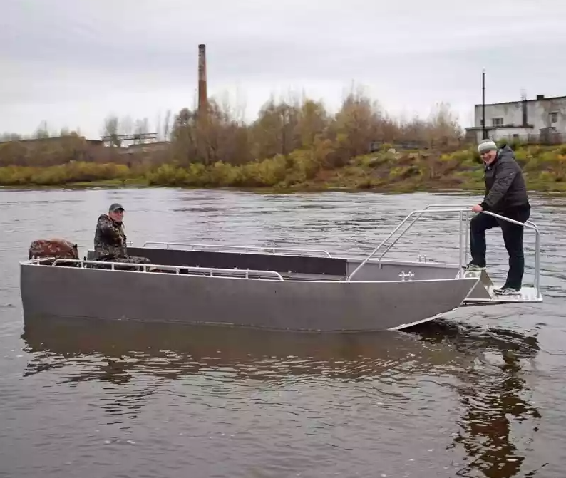 Алюминиевая лодка Wyatboat-600 в Санкт-Петербурге