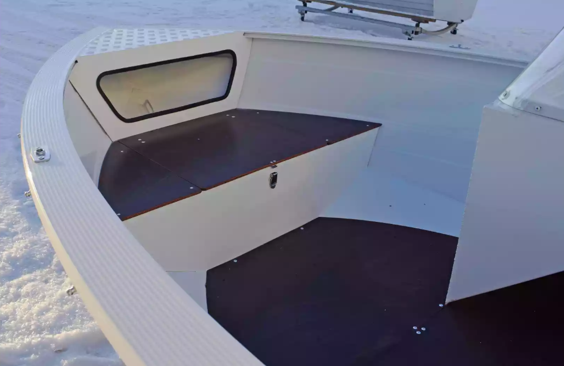 Алюминиевая лодка Неман-400 С в Санкт-Петербурге