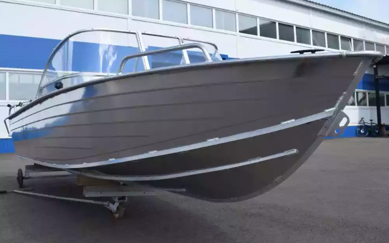 Алюминиевый катер WYATBOAT-550 DCM в Санкт-Петербурге