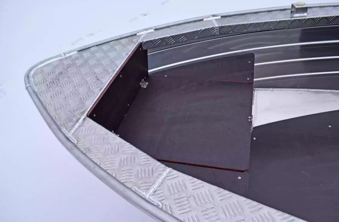 Алюминиевая лодка Wyatboat-390 C в Санкт-Петербурге