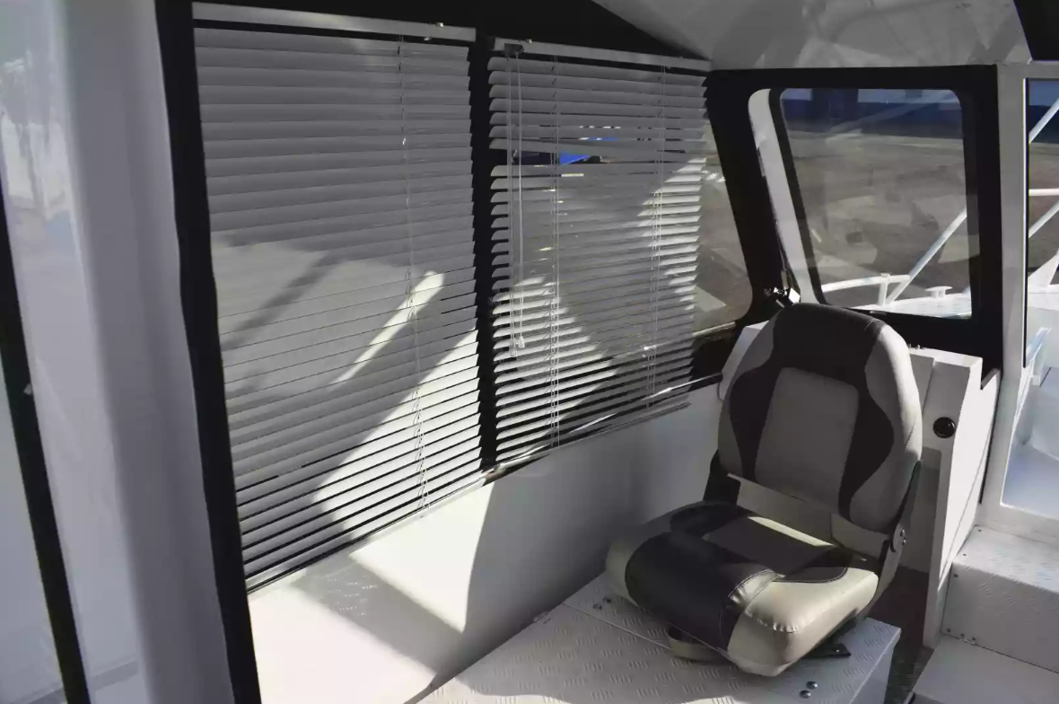 Алюминиевый катер Wyatboat-660 Cabin в Санкт-Петербурге