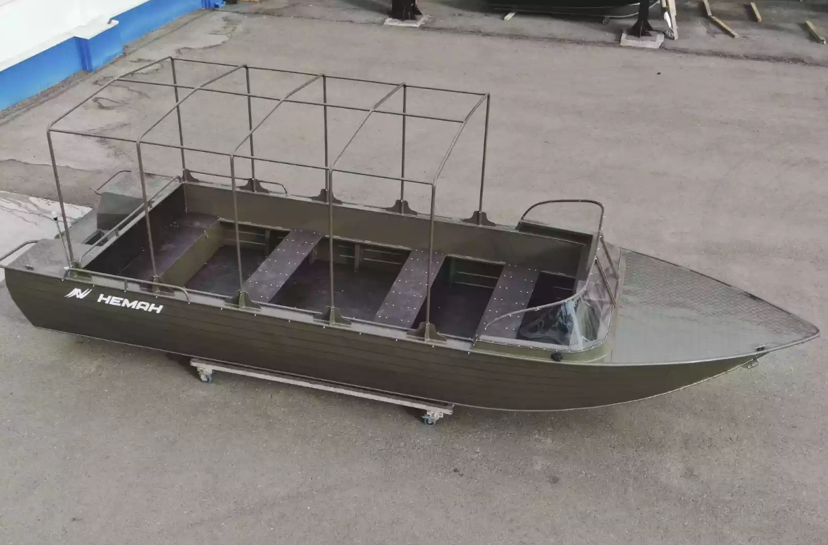 Алюминиевый катер Wyatboat-700 в Санкт-Петербурге