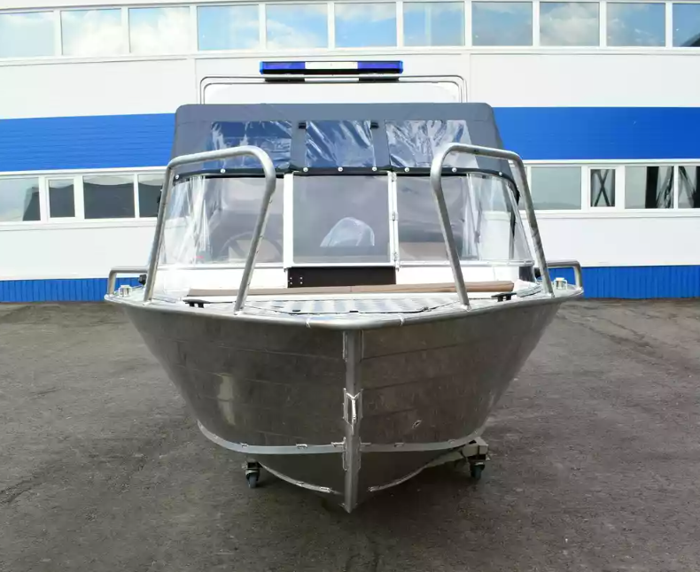 Алюминиевый катер Неман-500 DCM в Санкт-Петербурге