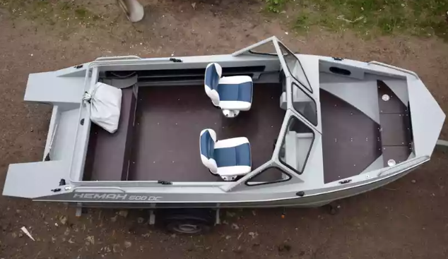 Алюминиевый катер Неман-500 DC Pro в Санкт-Петербурге