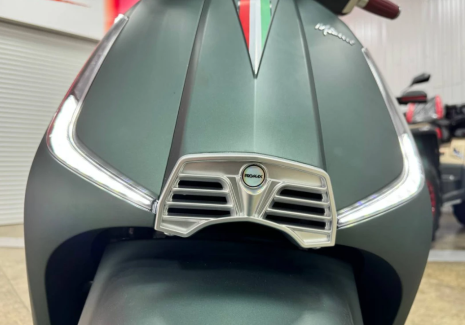 Скутер PROMAX Miami 240 (49) в Санкт-Петербурге