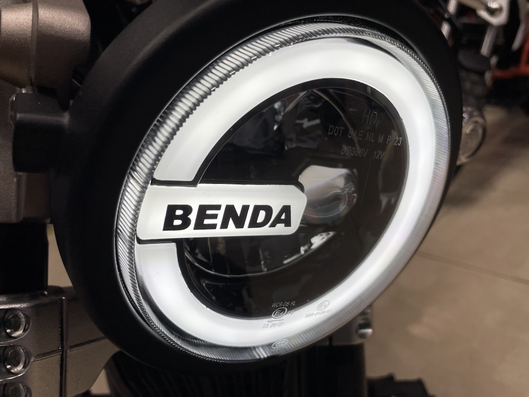 Мотоцикл Benda Chinchilla 300 в Санкт-Петербурге