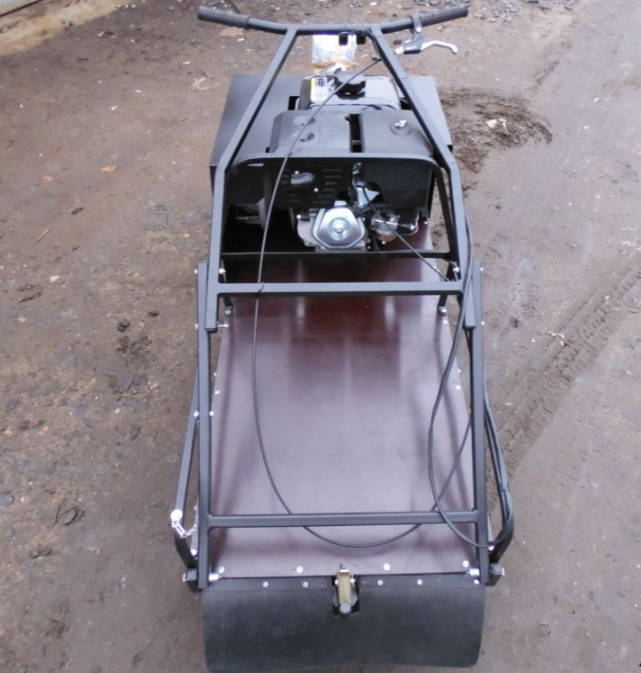 Мотобуксировщик AhtaR Зима 15 л/с с вариатором в Санкт-Петербурге