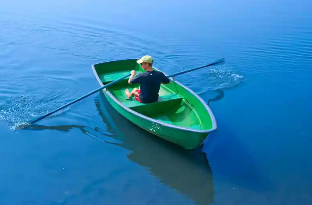 Стеклопластиковая Лодка Голавль в Санкт-Петербурге