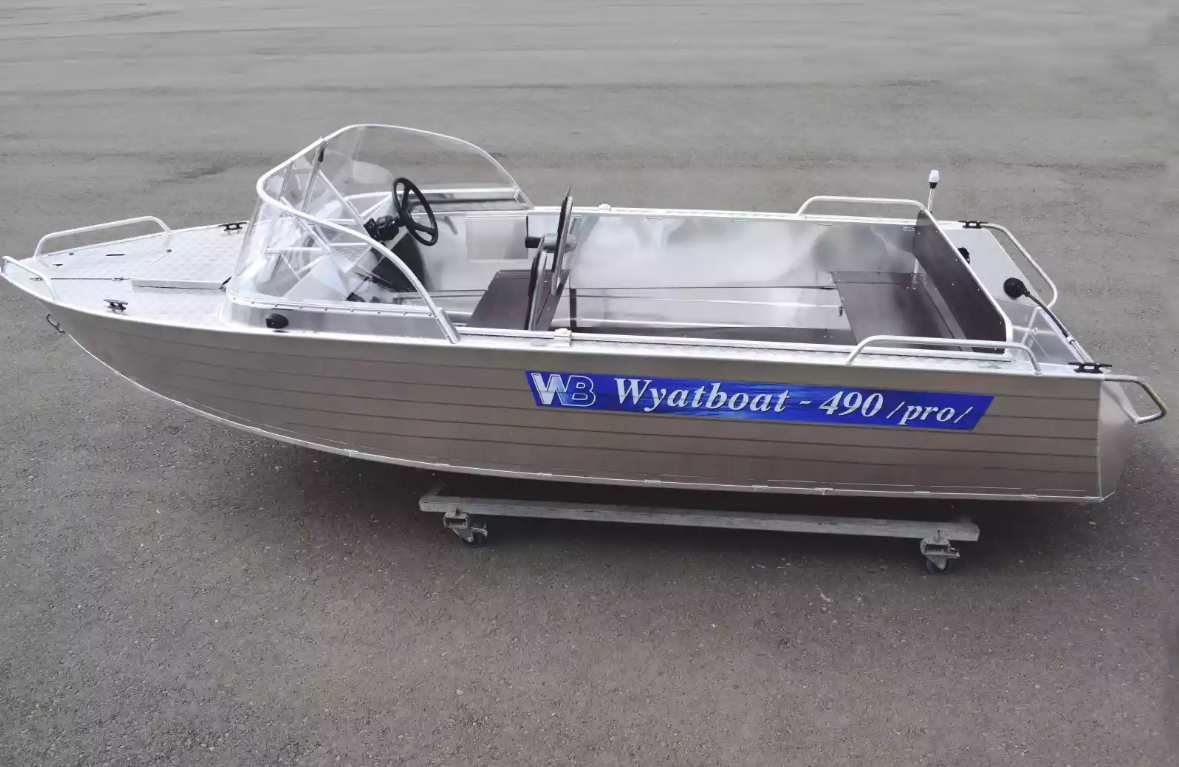 Алюминиевый катер Wyatboat-490 Pro в Санкт-Петербурге