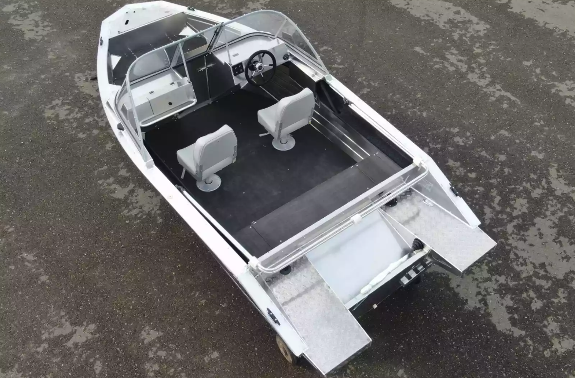 Алюминиевый катер Неман-450 DC NEW без покраски в Санкт-Петербурге