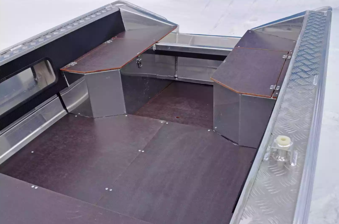 Алюминиевая лодка Wyatboat-370 в Санкт-Петербурге