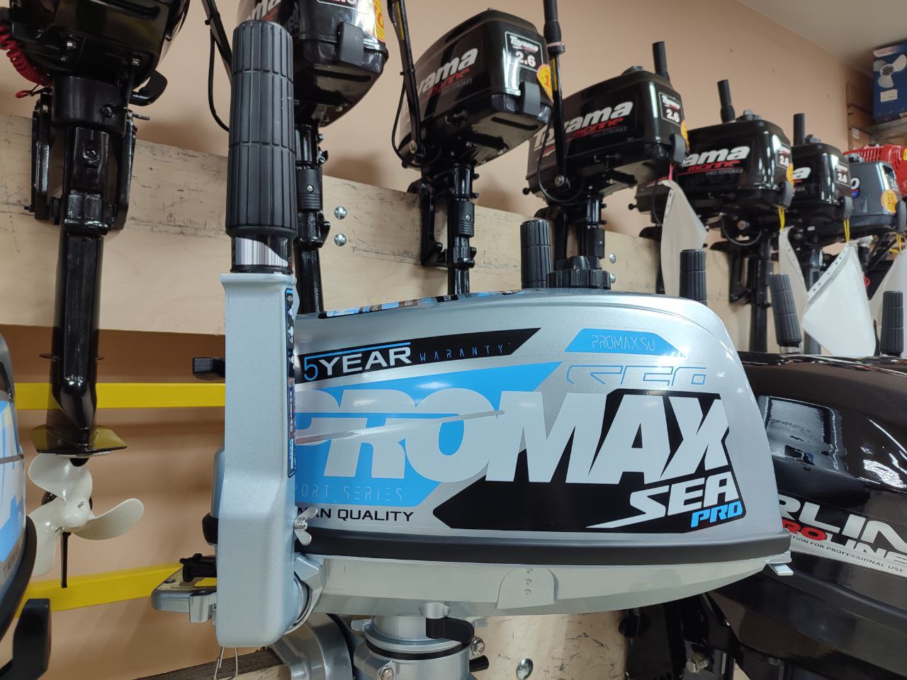 Лодочный мотор PROMAX SP5FHS (внешний бак 12 л) в Санкт-Петербурге