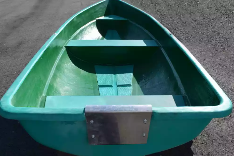 Стеклопластиковая Лодка Голавль в Санкт-Петербурге