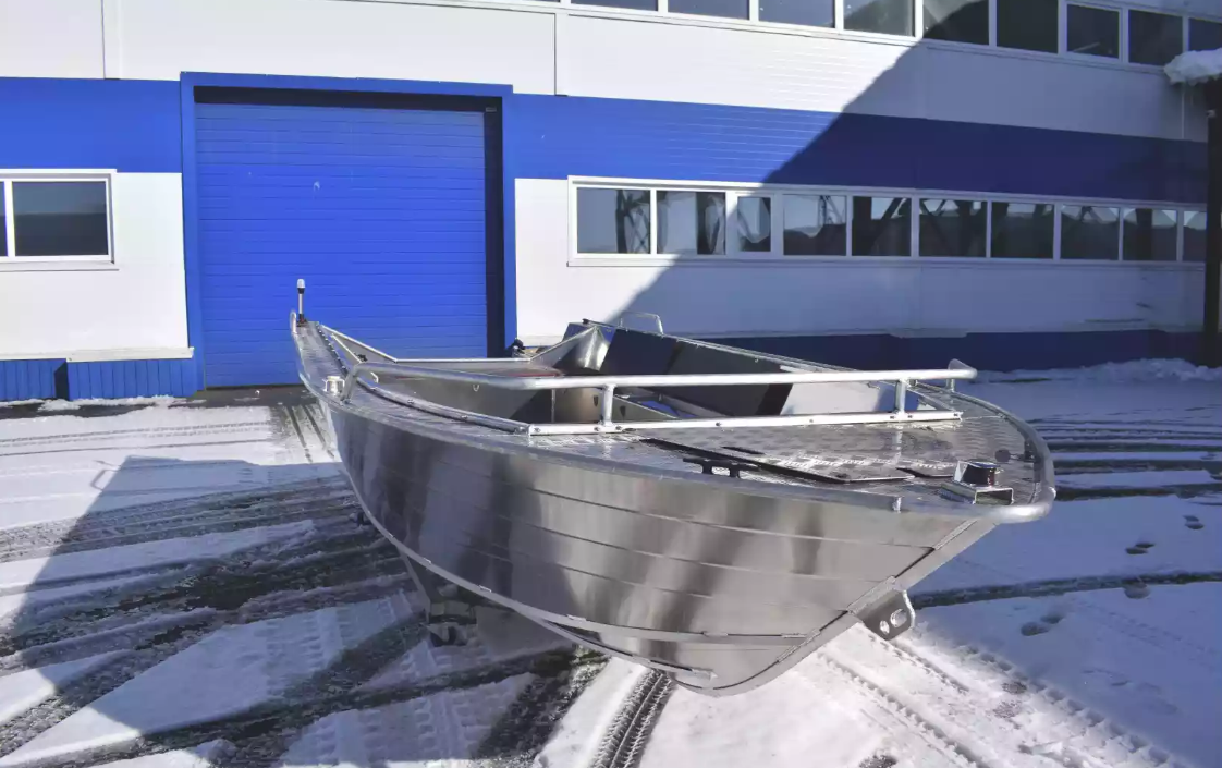 Алюминиевая лодка Неман-500 P в Санкт-Петербурге