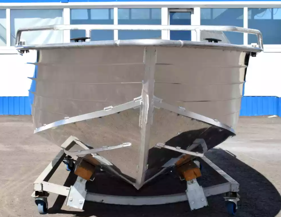 Алюминиевая лодка Wyatboat-490 P в Санкт-Петербурге