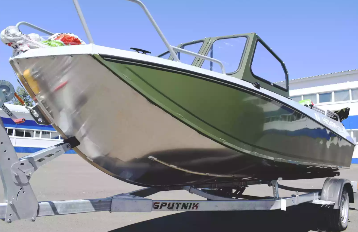 Алюминиевый катер Неман-500 DC Pro в Санкт-Петербурге