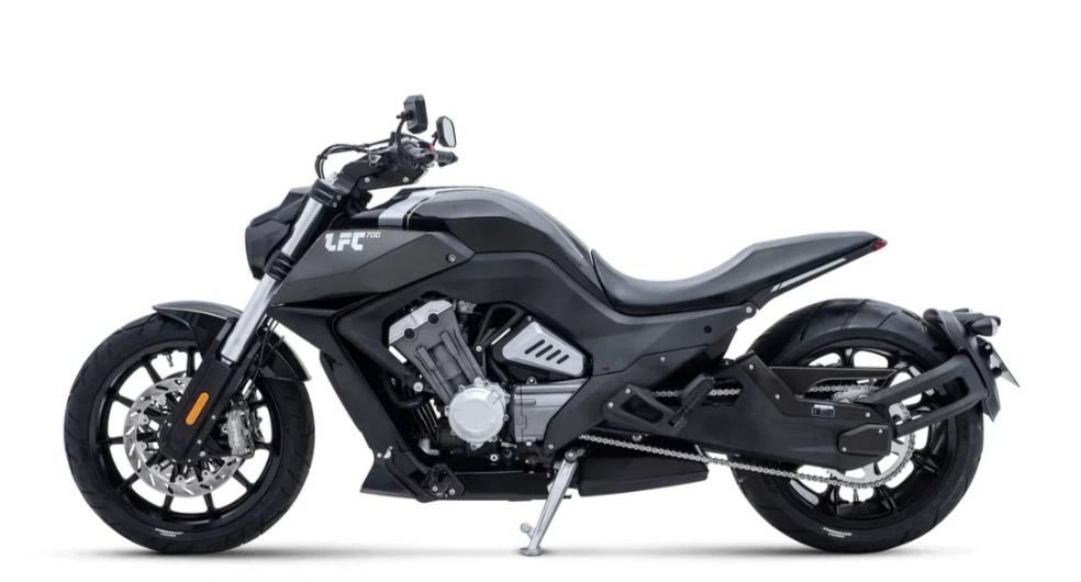 Мотоцикл Benda LFC 700 в Санкт-Петербурге