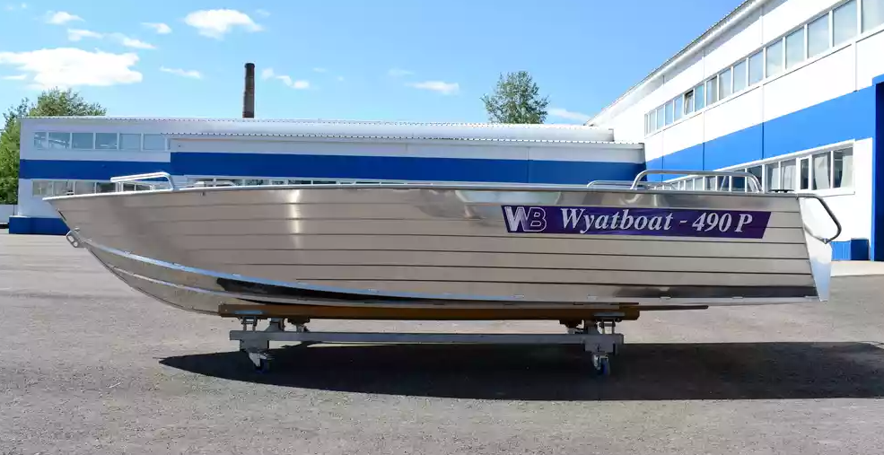 Алюминиевая лодка Wyatboat-490 P в Санкт-Петербурге
