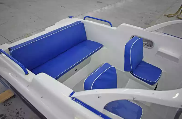 Комбинированный катер Neman-450 в Санкт-Петербурге