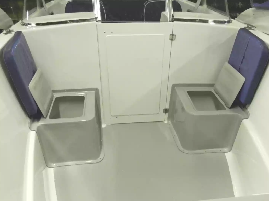 Стеклопластиковый катер Neman-500 Open в Санкт-Петербурге